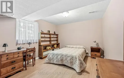 868 Eastdale Drive Wasaga Beach ON L9Z 2R2