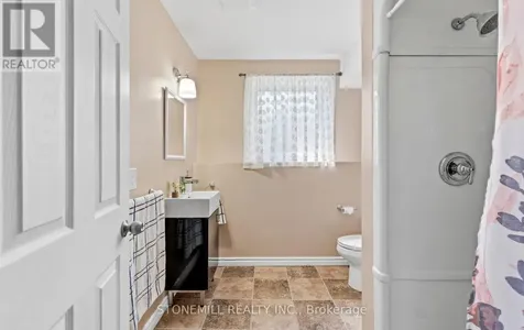 868 Eastdale Drive Wasaga Beach ON L9Z 2R2