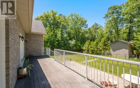 868 Eastdale Drive Wasaga Beach ON L9Z 2R2