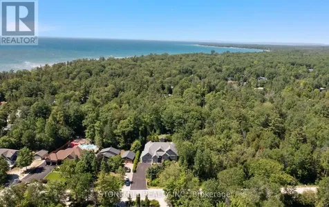 868 Eastdale Drive Wasaga Beach ON L9Z 2R2