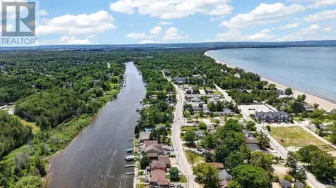 319 Old Mosley Street Wasaga Beach ON L9Z 2S2