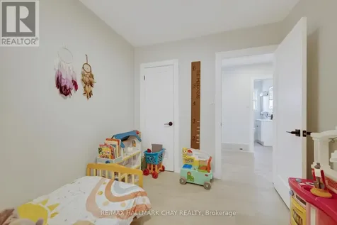 89 North St West (Main Floor Only) Street North Orillia ON L3V 3S7
