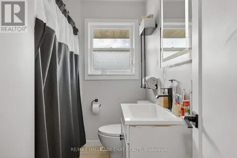 89 North St West (Main Floor Only) Street North Orillia ON L3V 3S7