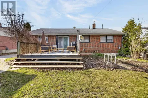 89 North St West (Main Floor Only) Street North Orillia ON L3V 3S7
