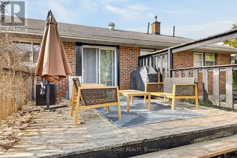 89 North St West (Main Floor Only) Street North Orillia ON L3V 3S7