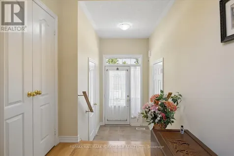 87 Courtland Crescent East Gwillimbury ON L9N 0B1
