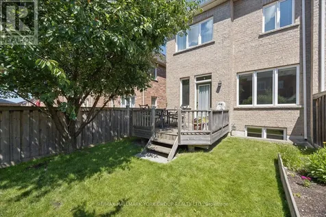 87 Courtland Crescent East Gwillimbury ON L9N 0B1