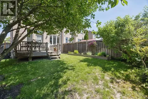 87 Courtland Crescent East Gwillimbury ON L9N 0B1