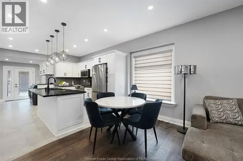 1059 Elsmere Avenue Windsor ON N9A 2B1