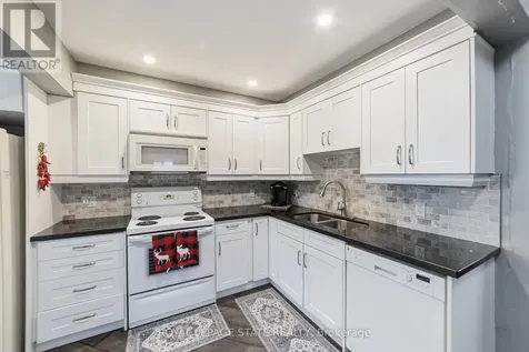 18 Westmoreland Lane Haldimand ON N1A 2W1