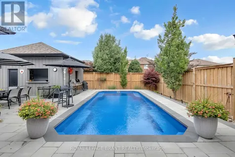57 Carmichael Crescent Brantford ON N3R 8A8