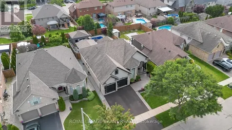 57 Carmichael Crescent Brantford ON N3R 8A8