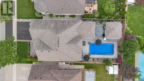 57 Carmichael Crescent Brantford ON N3R 8A8