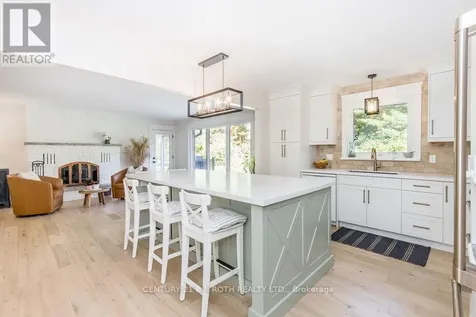 3257 Liah Lane Innisfil ON L9S 2B4