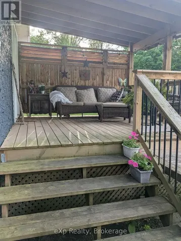 670 Joynt Street Georgian Bluffs ON N0H 2K0