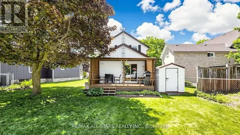 11 Marietta Street Uxbridge ON L9P 1K7