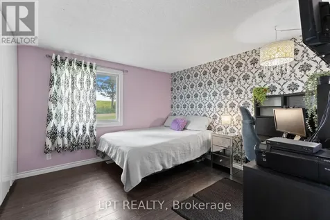 2743 Lockhart Road Innisfil ON L9S 3G2