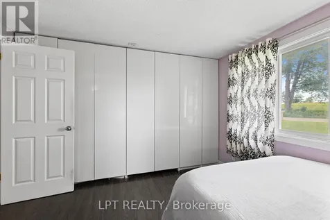 2743 Lockhart Road Innisfil ON L9S 3G2