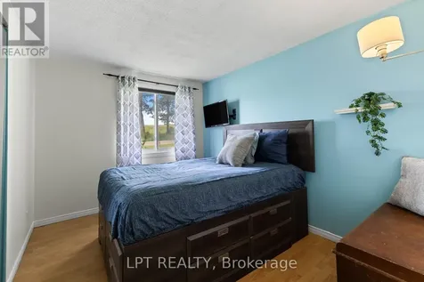 2743 Lockhart Road Innisfil ON L9S 3G2