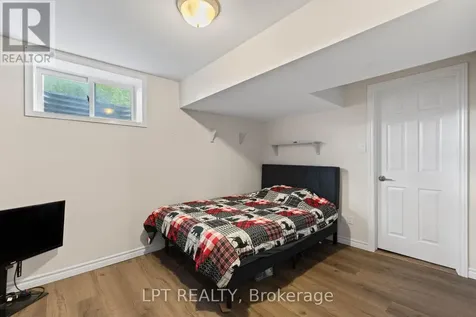 2743 Lockhart Road Innisfil ON L9S 3G2