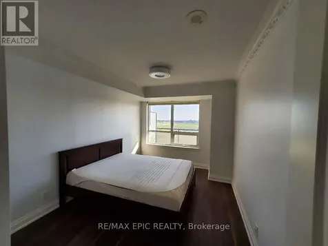1070 Sheppard Avenue West Toronto (york University Heights) ON M3J 0G8
