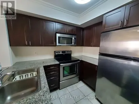 1070 Sheppard Avenue West Toronto (york University Heights) ON M3J 0G8