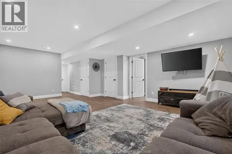 41 Belleview Drive Kingsville ON N0R 1B0