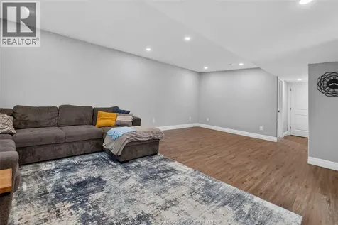 41 Belleview Drive Kingsville ON N0R 1B0