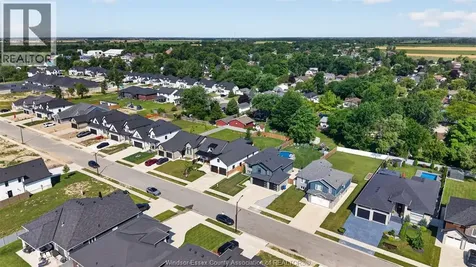 41 Belleview Drive Kingsville ON N0R 1B0