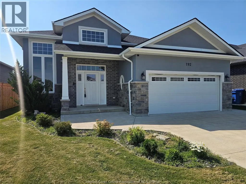 192 Lennox Avenue Essex ON N8M 0A7