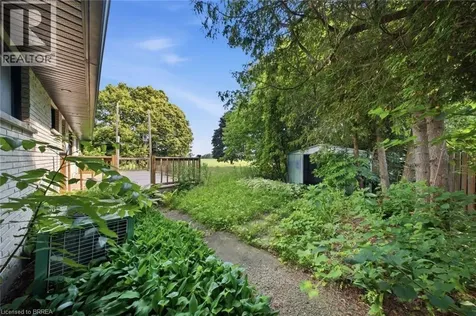 360 Bishopsgate Road Burford ON N3T 5L7