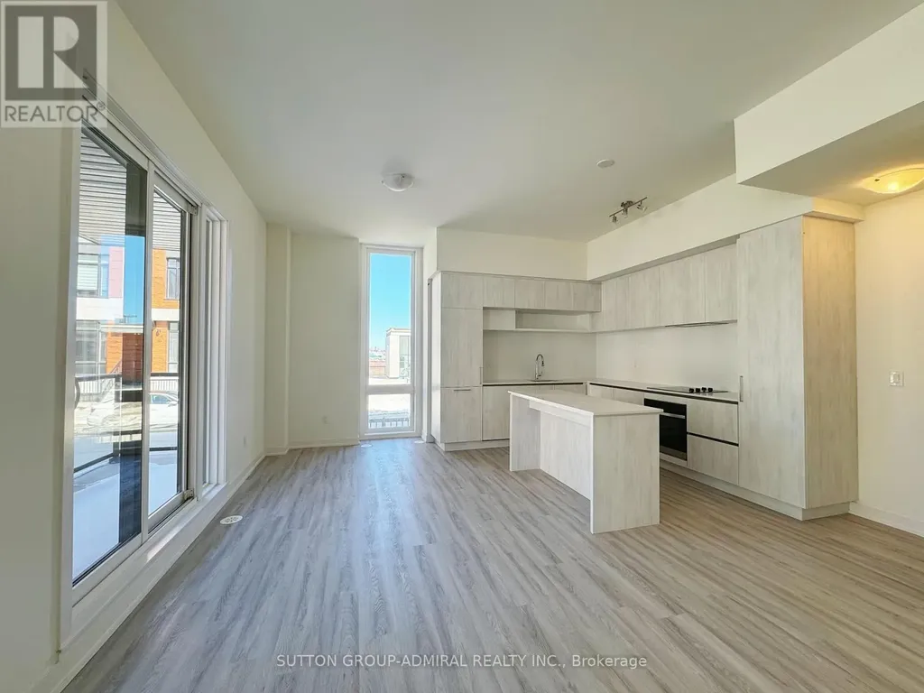 15 David Eyer Road Richmond Hill ON L4S 0N2