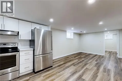 65 Fielding Crescent Hamilton ON L8V 2P3