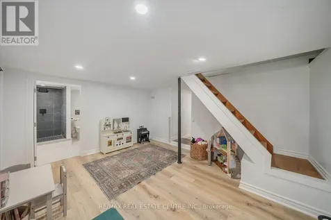 41 Toronto Street Guelph (st. Patrick's Ward) ON N1E 3E3
