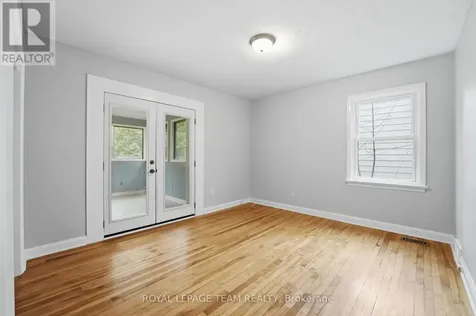 49 Crownhill Street Ottawa ON K1J 7K5