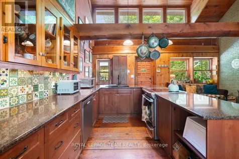 1462 Rideau River Road Montague ON K7A 8B8