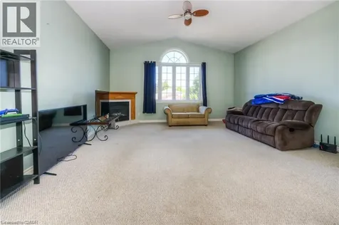 53 Wingfield Avenue Stratford ON N5A 7R5