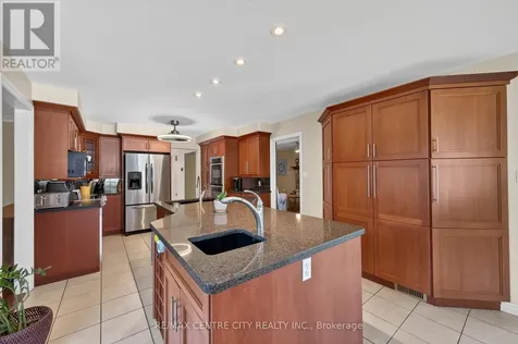 15 Cavanaugh Crescent St. Thomas ON N5R 5Y3