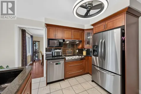 15 Cavanaugh Crescent St. Thomas ON N5R 5Y3