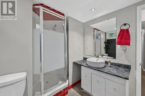 15 Cavanaugh Crescent St. Thomas ON N5R 5Y3