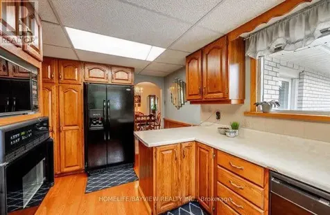 3 Stapleton Drive Whitchurch-stouffville ON L4A 2Z3