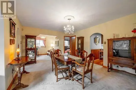 3 Stapleton Drive Whitchurch-stouffville ON L4A 2Z3