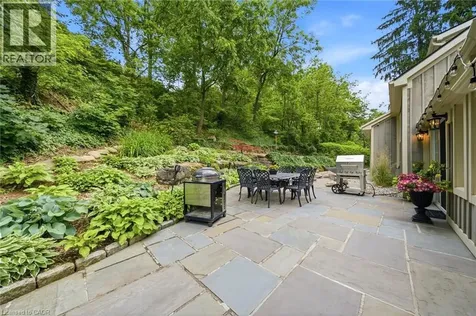 44 New Mountain Road Stoney Creek ON L8G 2R7