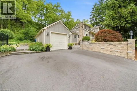 44 New Mountain Road Stoney Creek ON L8G 2R7