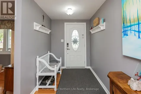12 Valley View Drive East Powassan ON P0H 1Z0