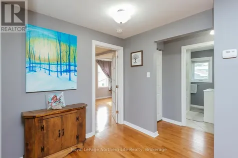 12 Valley View Drive East Powassan ON P0H 1Z0