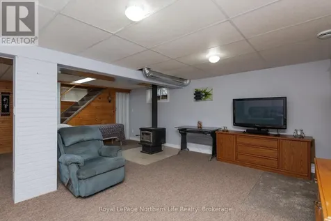 12 Valley View Drive East Powassan ON P0H 1Z0