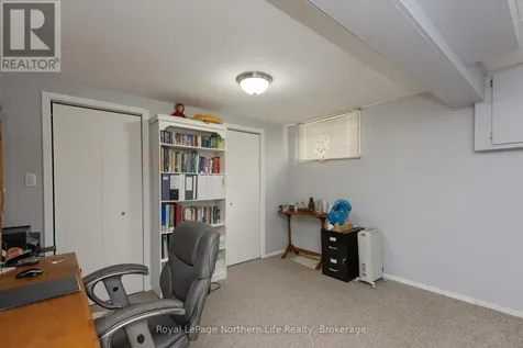 12 Valley View Drive East Powassan ON P0H 1Z0