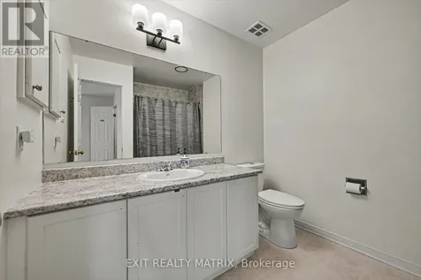 627 Chenier Way Ottawa ON K4A 1R5