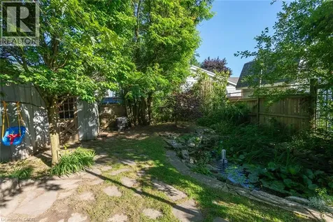 162 Parkside Drive East Fergus ON N1M 3E8